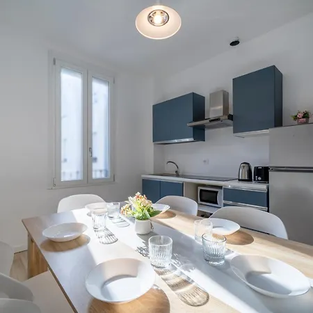 - 2min To And Station - Free Park And Wifi Apartment *