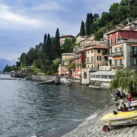 - 2min To And Station - Free Park And Wifi Apartment *