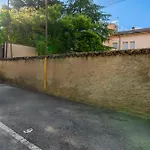 - 2min To And Station - Free Park And Wifi Appartement